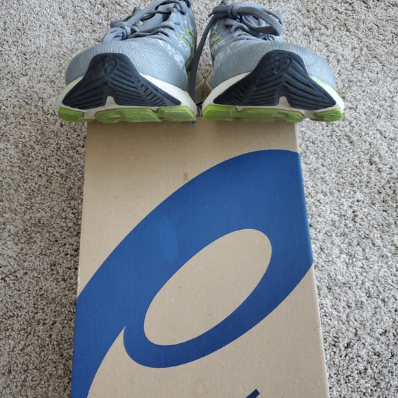 Asics Gel-Kayano Lite (Men) Piedmont Grey/Sheet Rock 1011A832-020 - Picture 8 of 10